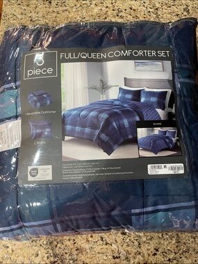 Full/Queen Plaid Comforter Set in Navy Blue - Reversible Design